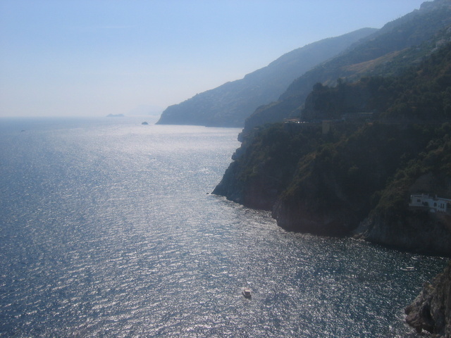 Driving along the Amalfi Coast 3