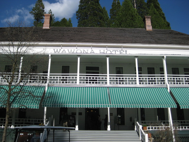 Wawona Hotel