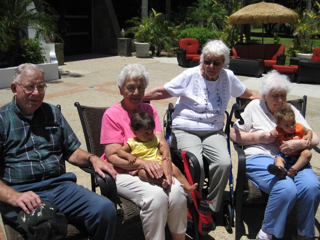 The kids with their Great Grandma, Great Grandpa and Great-Great Aunts