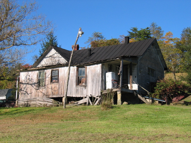 Elda's Old Farmhouse