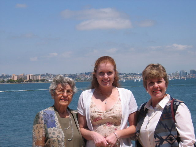 Nannie, Katie, Mom